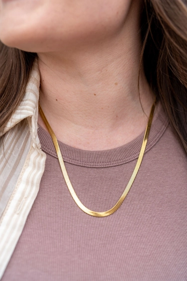 Luxe Gold Delicate Herringbone Chain - 20"