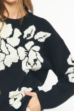 Antique Floral Print Sweater Black