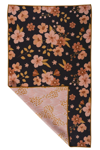 Chrysanthemum Towel